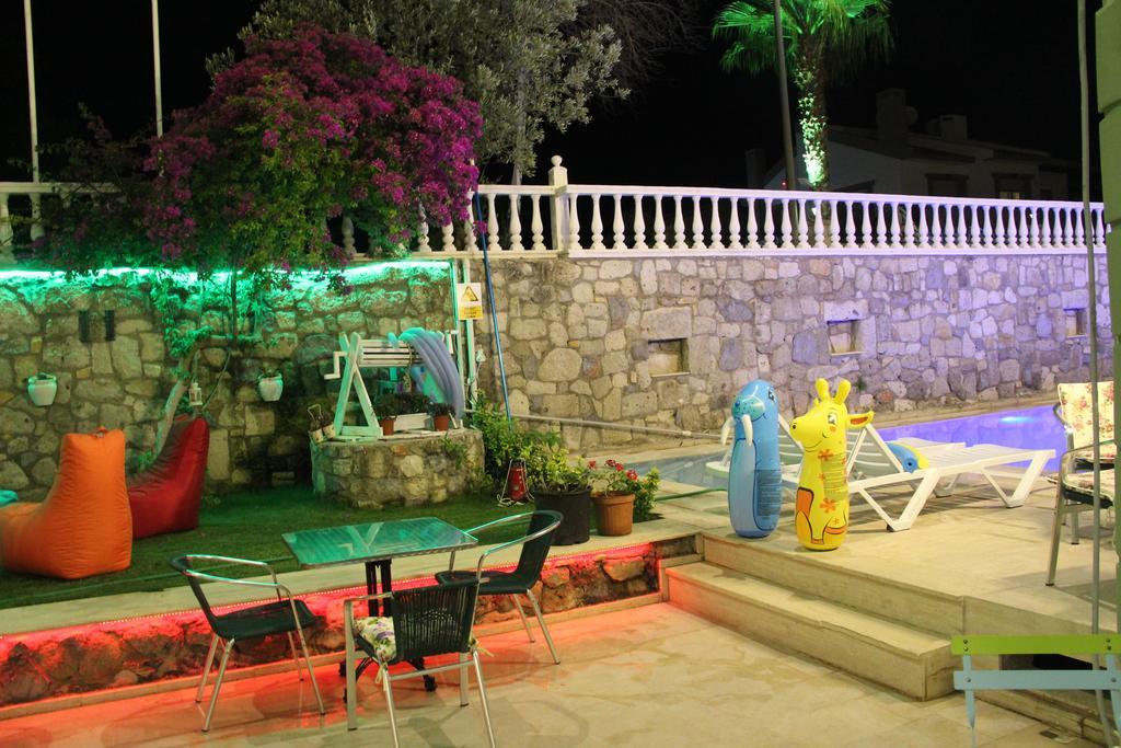 Kabasakal Hotel Çeşme Exterior photo