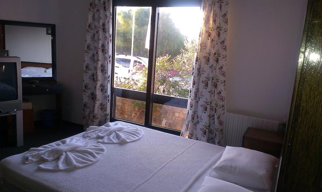 Kabasakal Hotel Çeşme Room photo